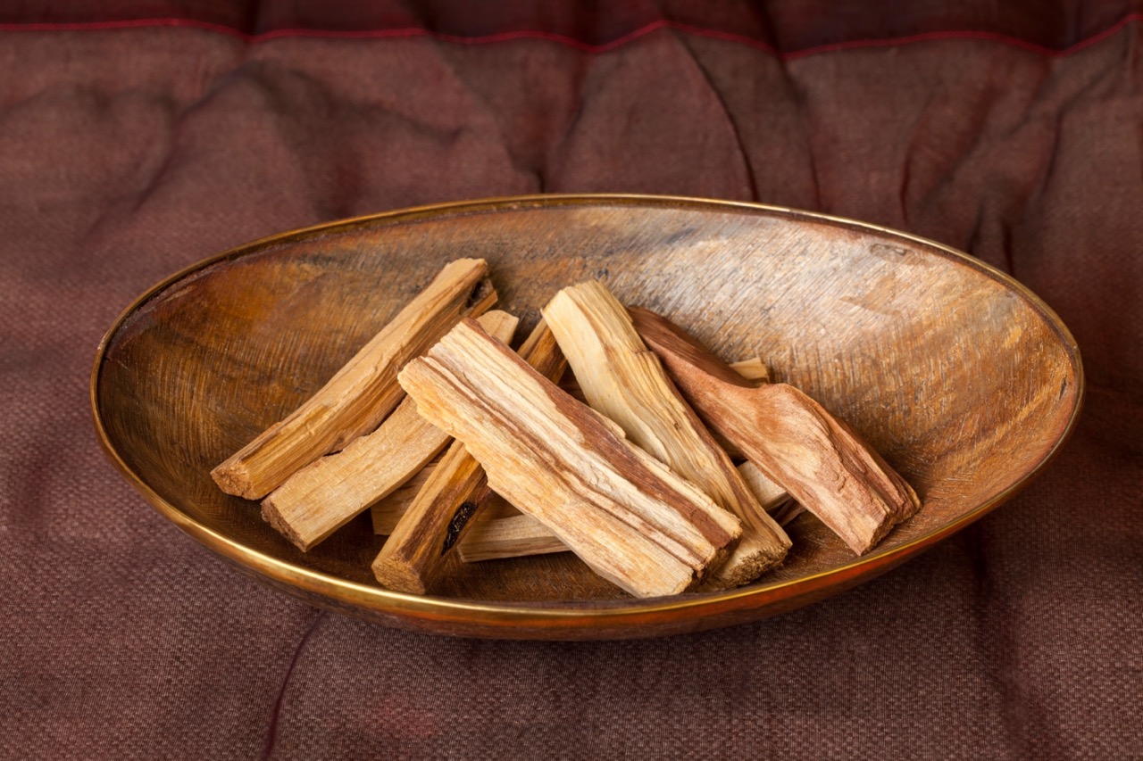 Palo Santo: posvátné dřevěné vykuřovadlo z Peru
