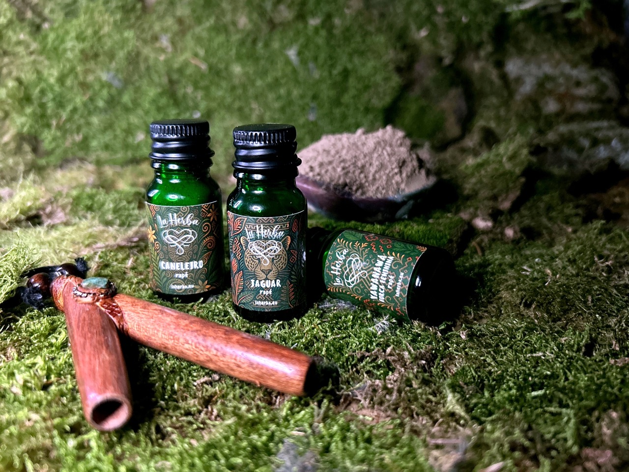 Yawanawa Forca Feminina and Jaguar Rap&eacute; La Herba